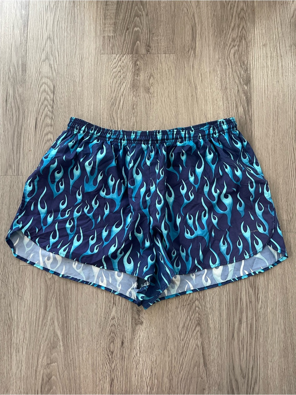 Y2K VTG Boa blue flame shorts